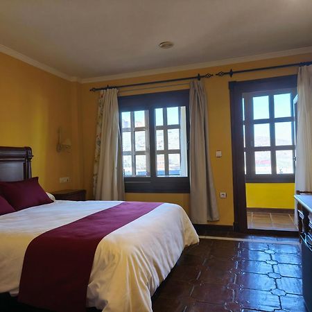 Hotel Hospederia Del Zenete La Calahorra Exterior foto