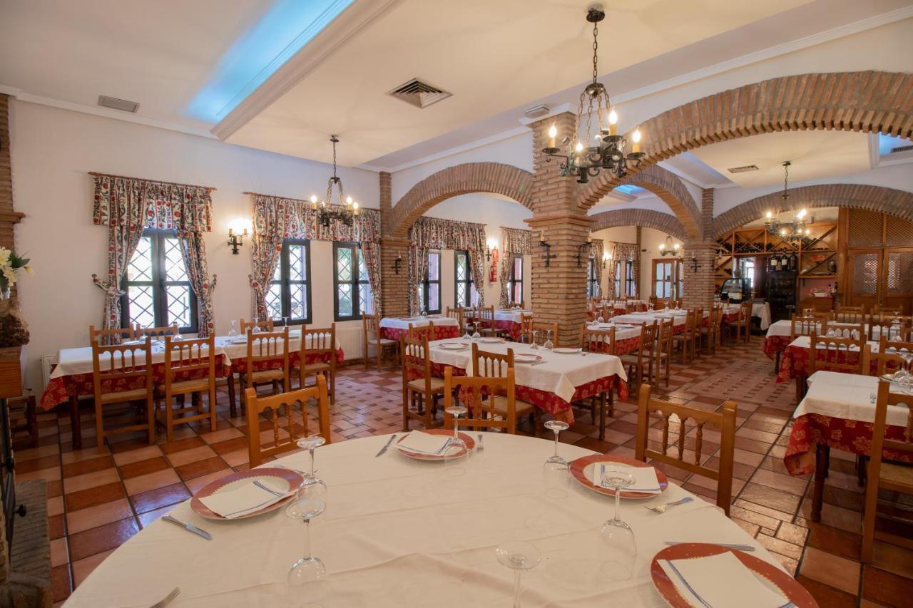 Hotel Hospederia Del Zenete La Calahorra Exterior foto