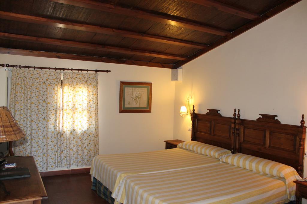 Hotel Hospederia Del Zenete La Calahorra Exterior foto