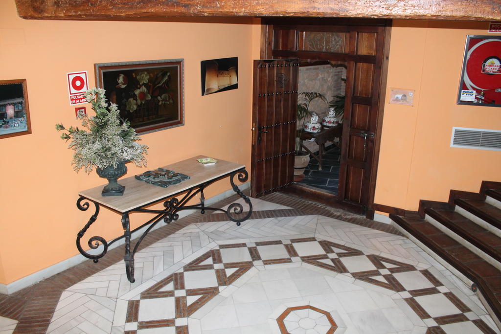 Hotel Hospederia Del Zenete La Calahorra Exterior foto
